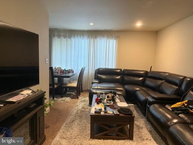 7321 SANDERLING PL, Philadelphia, PA 19153