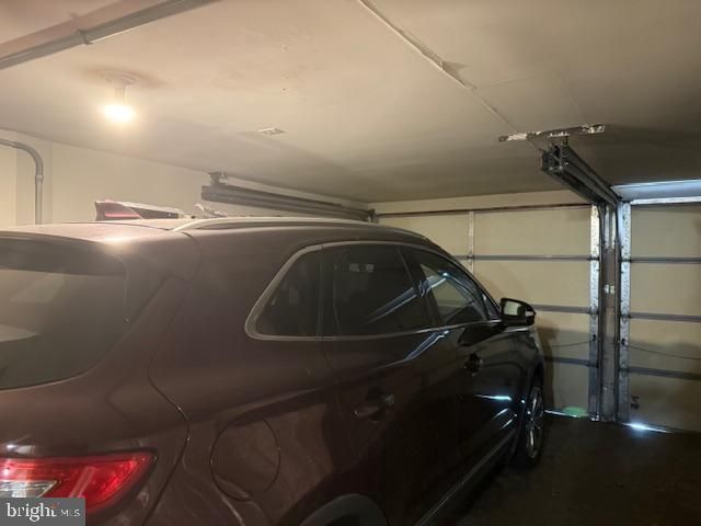 7321 SANDERLING PL, Philadelphia, PA 19153