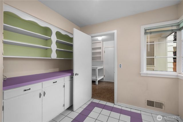 311 19th Avenue SE, Olympia, WA 98501