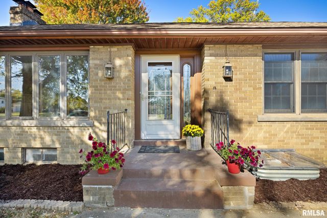 205 W GLEN Avenue, Peoria, IL 61614