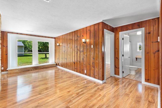 1564 U.S. 60, Ledbetter, KY 42058