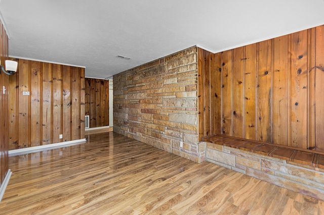 1564 U.S. 60, Ledbetter, KY 42058