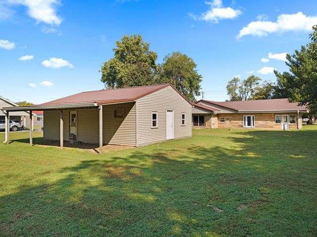 1564 U.S. 60, Ledbetter, KY 42058