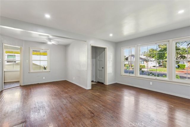 6539 Blucher Avenue, Van Nuys, CA 91406