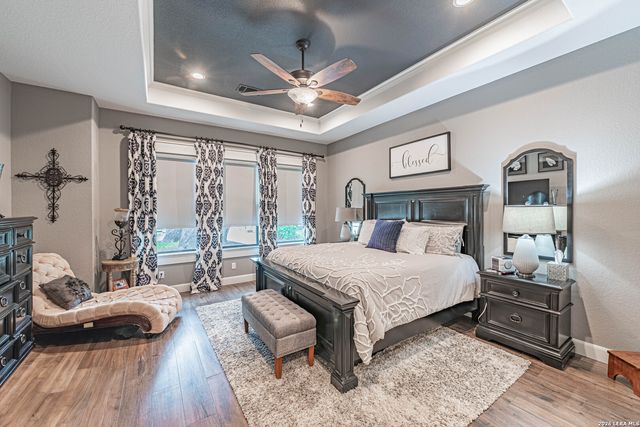 128 BRIDGEWATER DR, La Vernia, TX 78121