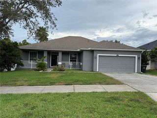 2698 EAGLE LAKE DRIVE, Clermont, FL 34711