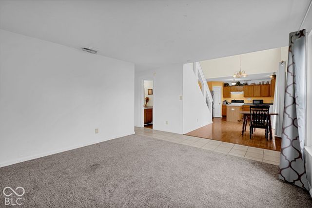 7807 Fox Glen Drive, Indianapolis, IN 46239