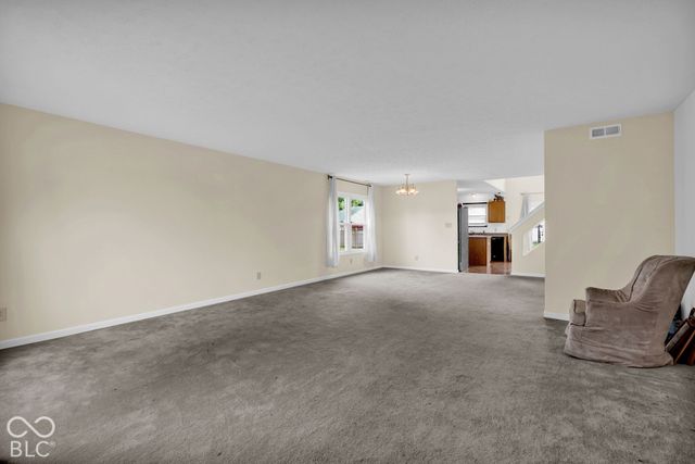 7807 Fox Glen Drive, Indianapolis, IN 46239