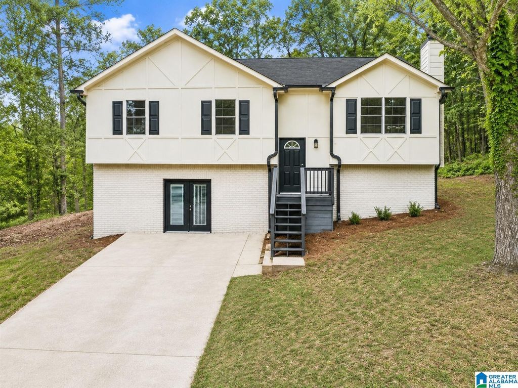 1017 BURNT PINE LANE, Maylene, AL 35114