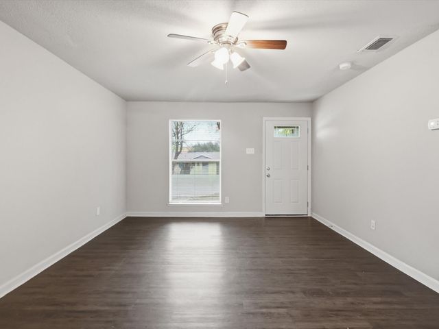 2429 Avis Street, Mesquite, TX 75149