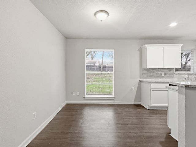 2429 Avis Street, Mesquite, TX 75149