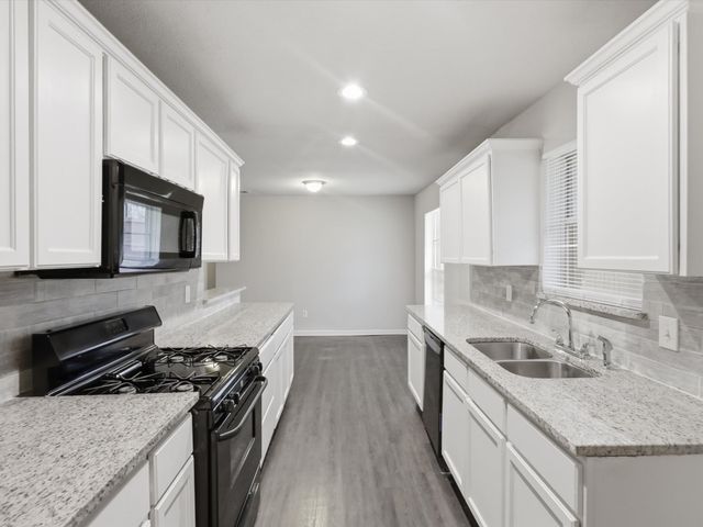 2429 Avis Street, Mesquite, TX 75149