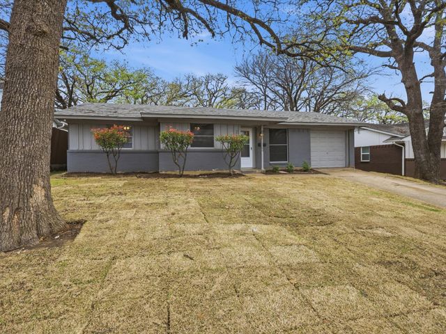 2429 Avis Street, Mesquite, TX 75149