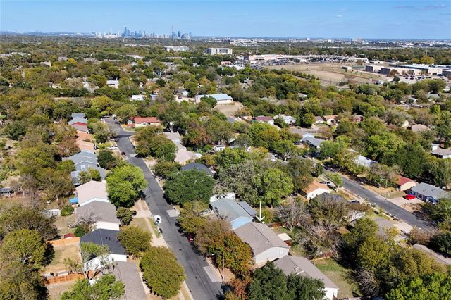 7203 Barnsdale WAY, Austin, TX 78745