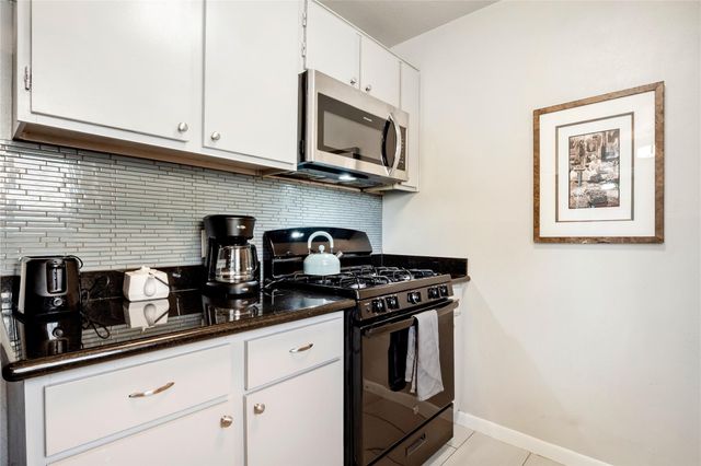 7203 Barnsdale WAY, Austin, TX 78745