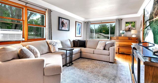 415 4th Street N, Sauk Rapids, MN 56379