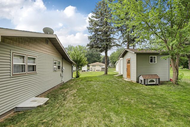 415 4th Street N, Sauk Rapids, MN 56379
