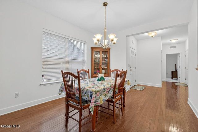 3B Winchester Place, Halfmoon, NY 12118