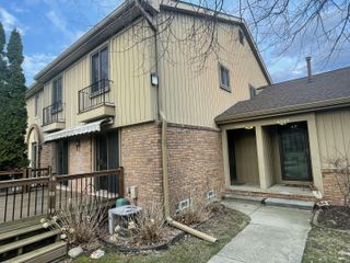 41535 Bedford Drive, Canton, MI 48187