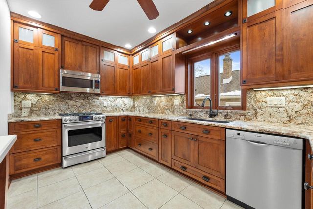 2507 N 70th STREET, Wauwatosa, WI 53213