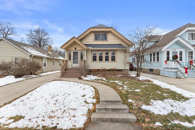 2507 N 70th STREET, Wauwatosa, WI 53213