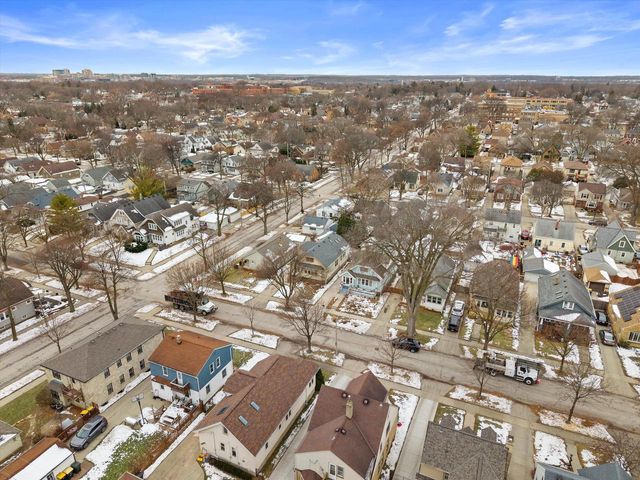 2507 N 70th STREET, Wauwatosa, WI 53213