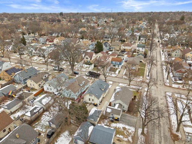2507 N 70th STREET, Wauwatosa, WI 53213