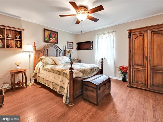 631 LEE ST, Orwigsburg, PA 17961