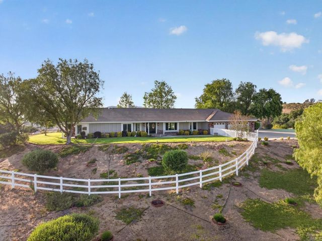 40225 Lucero Drive, Temecula, CA 92592