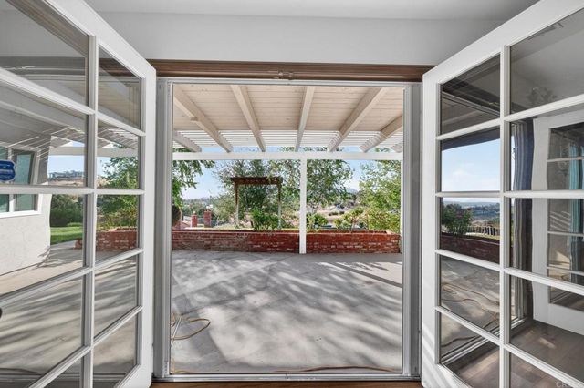 40225 Lucero Drive, Temecula, CA 92592