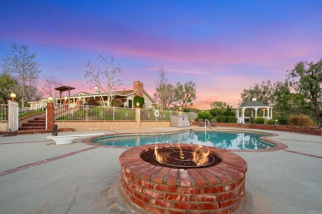 40225 Lucero Drive, Temecula, CA 92592