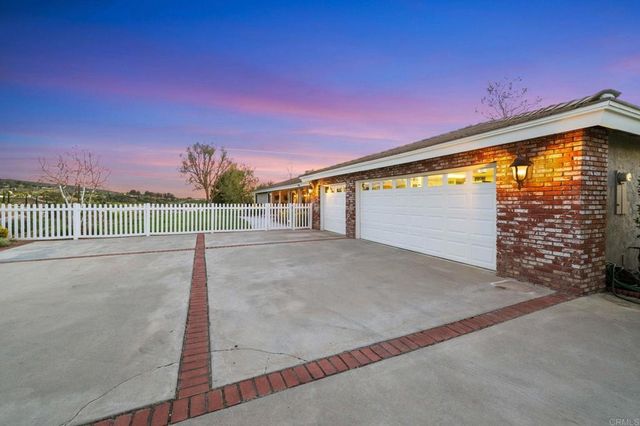40225 Lucero Drive, Temecula, CA 92592