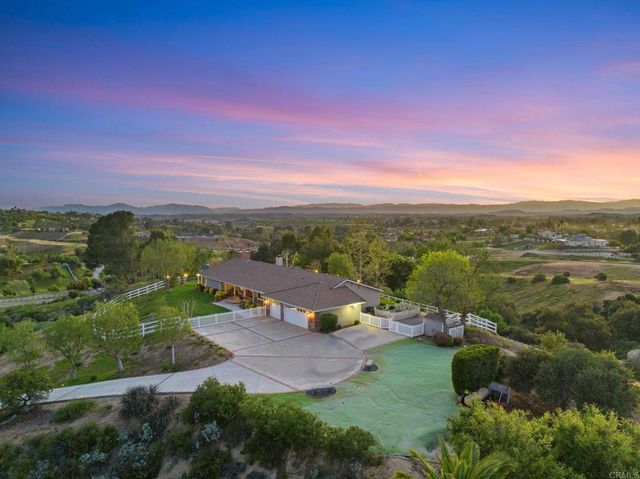 40225 Lucero Drive, Temecula, CA 92592