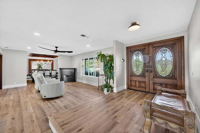 40225 Lucero Drive, Temecula, CA 92592