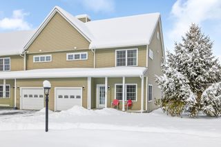 25 Rio Vista Lane, Lebanon, NH 03766