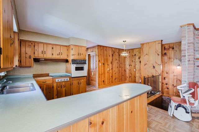 3025 Breckenwood Drive, Lexington, KY 40502