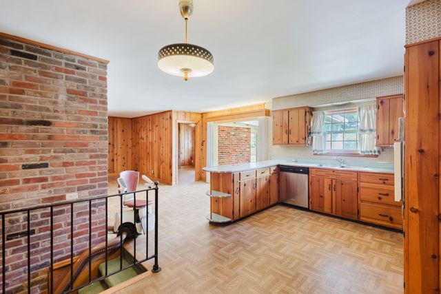 3025 Breckenwood Drive, Lexington, KY 40502
