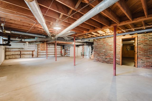 3025 Breckenwood Drive, Lexington, KY 40502