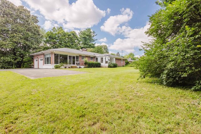 3025 Breckenwood Drive, Lexington, KY 40502