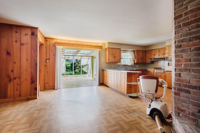 3025 Breckenwood Drive, Lexington, KY 40502