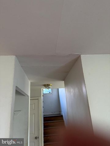 6208 SEAT PLEASANT DR, Capitol Heights, MD 20743