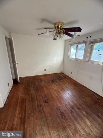 6208 SEAT PLEASANT DR, Capitol Heights, MD 20743