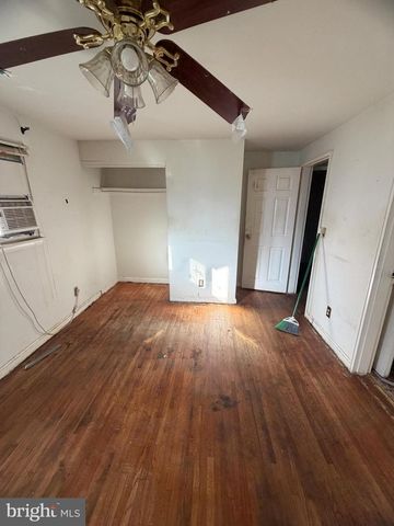 6208 SEAT PLEASANT DR, Capitol Heights, MD 20743
