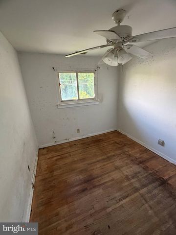 6208 SEAT PLEASANT DR, Capitol Heights, MD 20743
