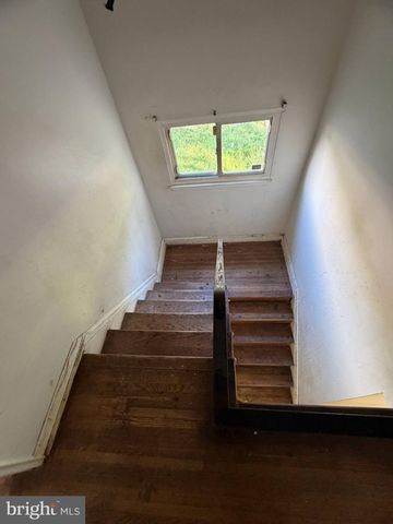 6208 SEAT PLEASANT DR, Capitol Heights, MD 20743