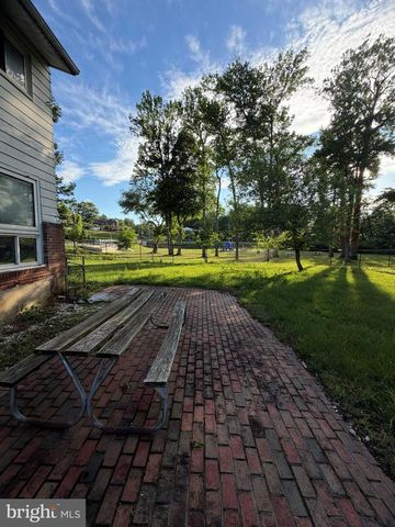 6208 SEAT PLEASANT DR, Capitol Heights, MD 20743