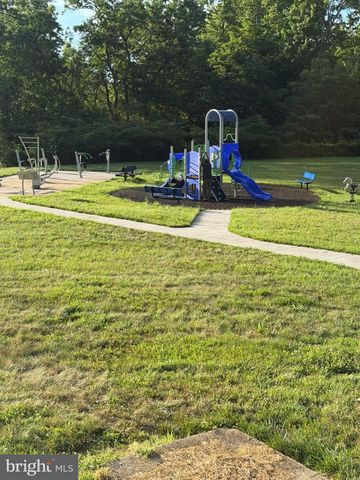6208 SEAT PLEASANT DR, Capitol Heights, MD 20743