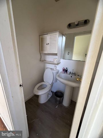6208 SEAT PLEASANT DR, Capitol Heights, MD 20743