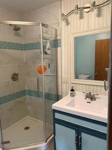 2561 Lake Shore Drive, Niles, MI 49120