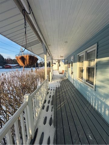 2561 Lake Shore Drive, Niles, MI 49120